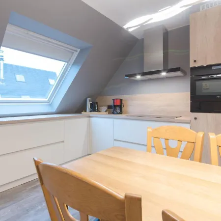 Appartamento Tussen Water En Wind By Interhome Bredene